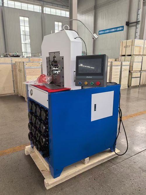 Последние блоги о компании 3 дюйма PLC Control Systerm сенсорный экран + быстрая смена Шланг скремпинга для клиента посещения и оформления заказа