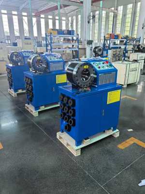 Хорошая цена. 2-дюймовый электрический гидравлический обжимной станок для шлангов 6-51 мм с 10 матрицами онлайн