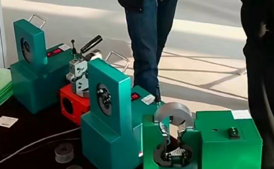 Хорошая цена. 900 Вт 3/4 дюйма 220 Вт переменный шланг с контурным дисплеем онлайн