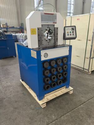 Обжимной станок для гидравлических шлангов 3 дюйма с напряжением 110 В / 220 В / 380 В / 415 В и гарантией 1 год в синем / белом или пользовательском цвете