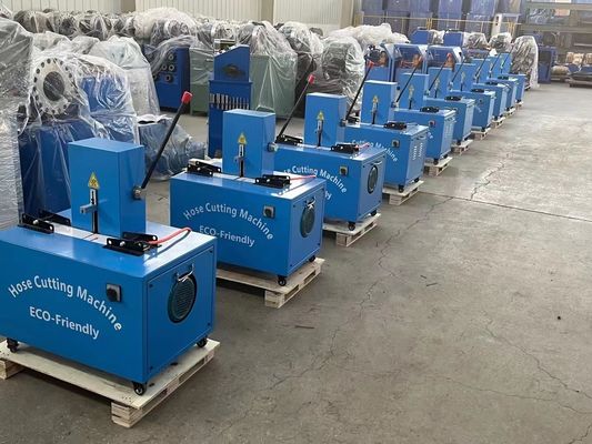 Хорошая цена. Резиновый автоматический резец шланга резца 6-51mm гибкой изоляционной трубы автоматический резиновый многофункциональный онлайн