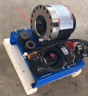 Хорошая цена. щипцы шланга гидросистемы 12v 6-51mm шланг гидросистемы 4 слоев делая продажу верхней части машины онлайн