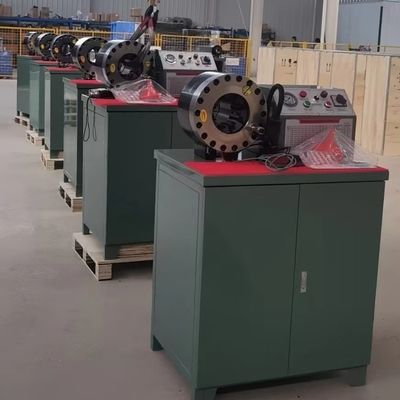 Машина 3kw/4kw 4 до 51mm трубы шланга гидросистемы компактной текстуры гофрируя