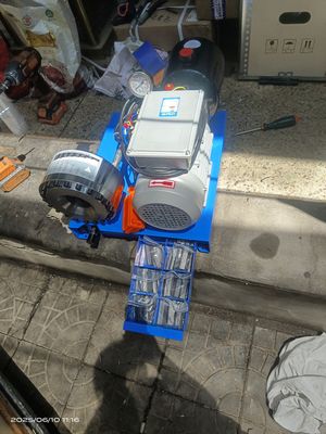 2.2 KW 220V гидравлическая шланговая кримпинговая машина с диапазоном кримпинга от 1/4 дюйма до 1 дюйма для шлангов 6-25 мм и годовой гарантия