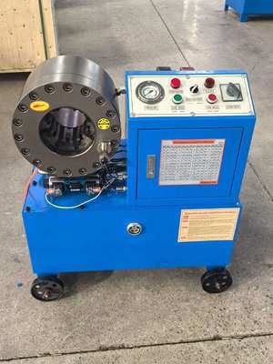 Хорошая цена. 2 дюйма 10 штук Мобильная шланговая скремпинговая машина с 600 т скремпинговой силой и эффективностью 200 штук в час онлайн