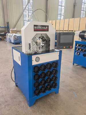 Хорошая цена. Обжимной станок для гидравлических шлангов 3 дюйма с производительностью 300 шт/ч, мощностью двигателя 4 кВт и усилием обжима 1000 тонн онлайн